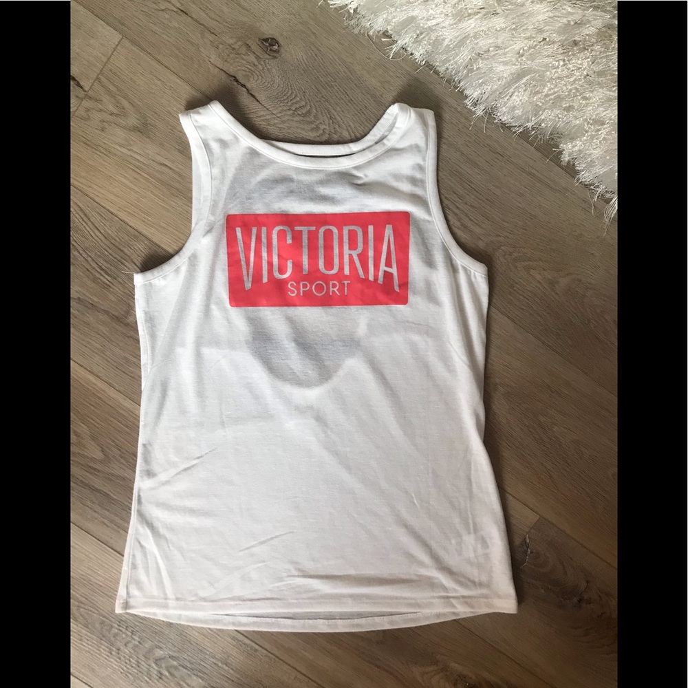 Victoria’s Secret Sport top